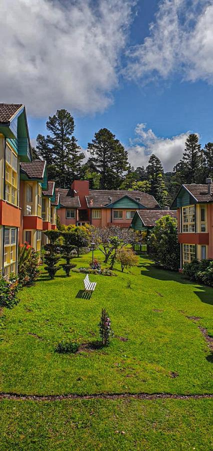 Duplex Floresta Negra - Sua Base Perfeita Em Gramado! Otima Localizacao Lagonegro 500M - 02 Quartos E 02 Banheiros Para Familia Em Condominio Fechad0, Cozinha Completa Com Garagem E Portaria 24H Εξωτερικό φωτογραφία